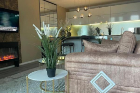 Simply Stunning Jacuzzi Apartment Panoramic view